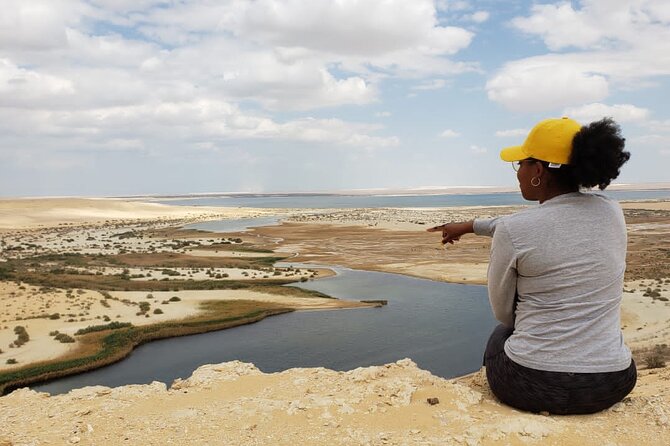 Adventure Day Tour To The Whale Valley, Magic Lake, Pottery village By Jeep - Wadi El Rayan and Magic Lake change the mood