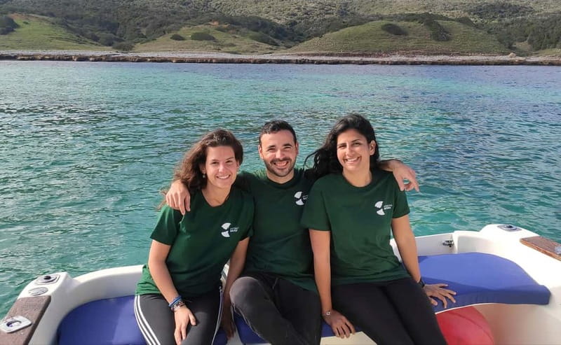 Algeciras: Dolphin and whale watching in reduced groups - How the two-hour route unfolds