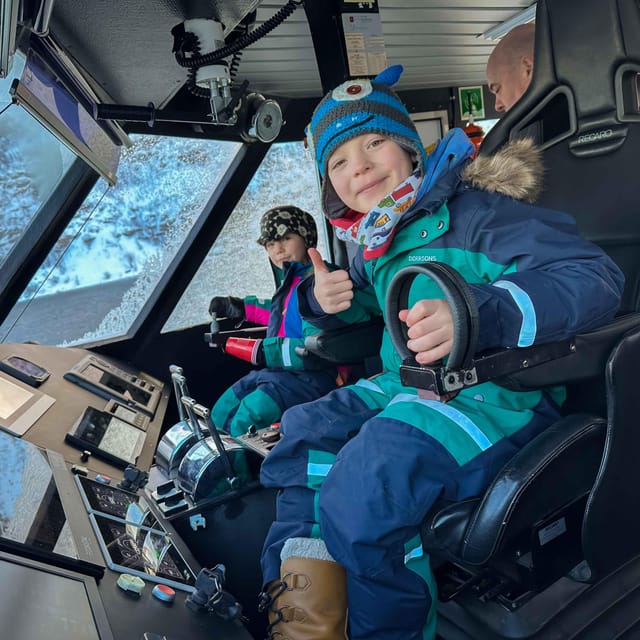 Alta: Altafjord Whale Watching in a Heated Boat - The guide makes the difference