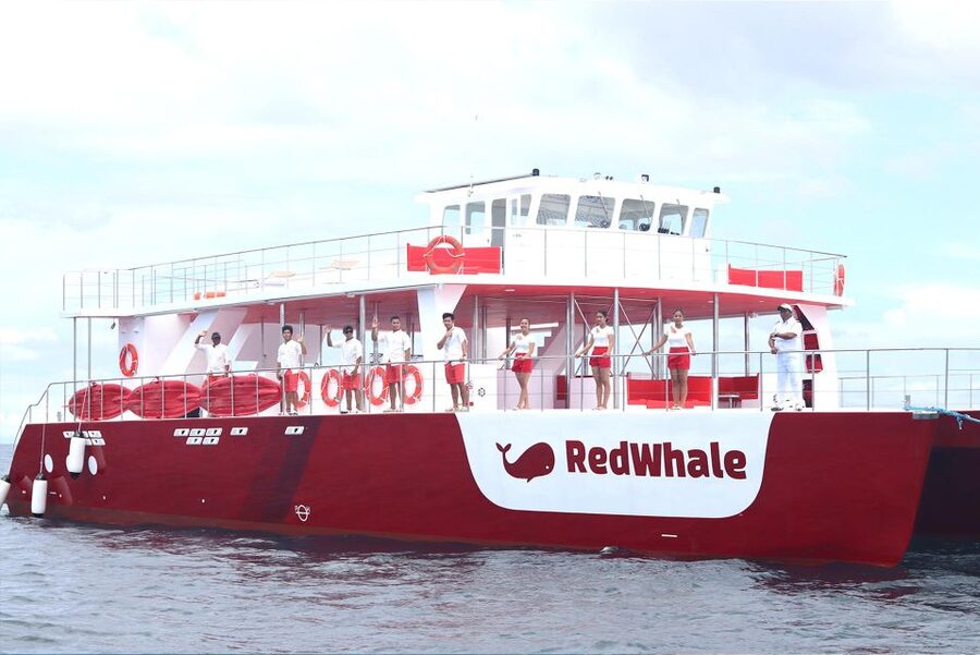 Boracay: Red Whale Party Cruise w/ Snacks & Water Activities - Booking advice and final call