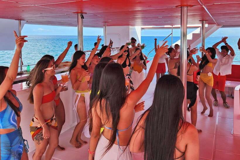 Boracay: Red Whale Party Cruise w/ Snacks & Water Activities - Who will enjoy this most?