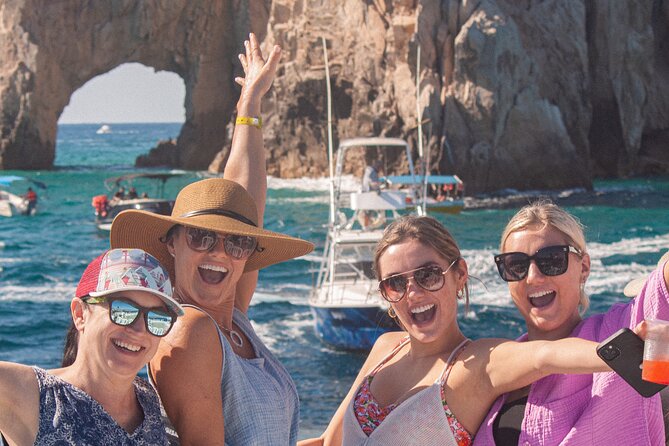 Cabo San Lucas Whale Watching Lunch Cruise - Comfort, seating, and the accessibility warning