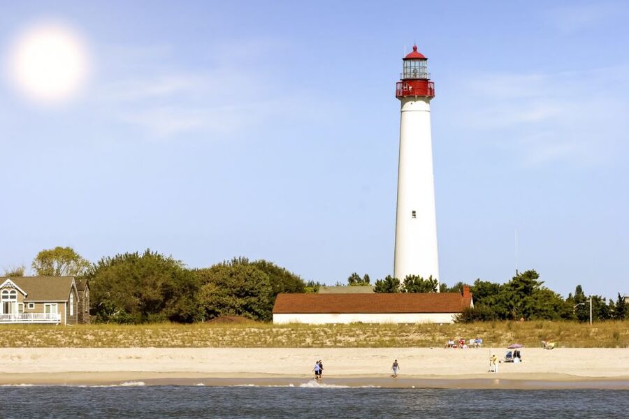 Cape May: Weekend Whale and Dolphin Watching Cruise - What breakfast really means here