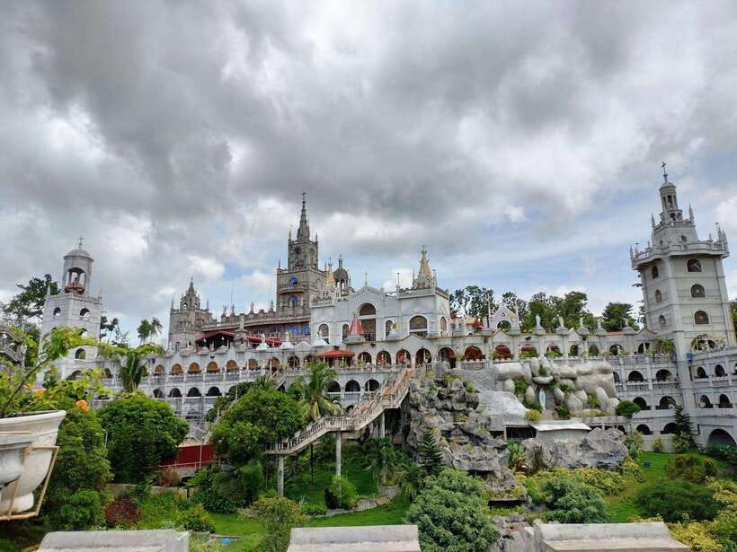 Cebu: Oslob Whale Shark, Simala Church & Ka Treasure Argao - The early start and long road matter