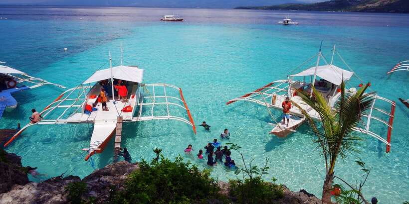 Cebu: Private Sumilon Island & Optional Whale Shark Swim - The resort option on Sumilon Island