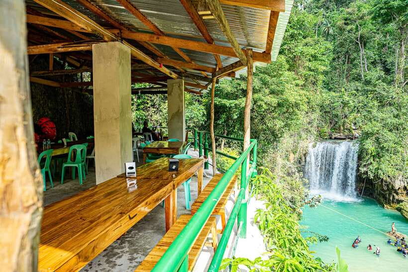 Cebu: Whale Shark Snorkeling & Kawasan Canyoning Tour - The optional zip line and what it adds