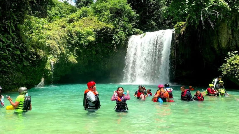 Cebu: Whale Shark Swim and Kawasan Canyoneering Tour - Oslob at sunrise: whale sharks and a difficult ethical question