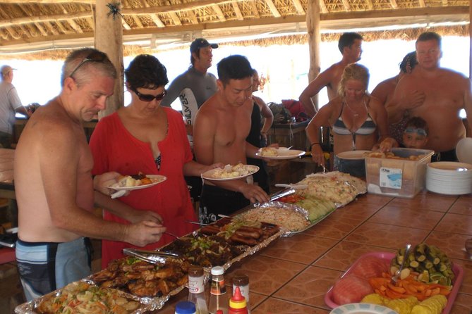 Fijian Islands and Snorkel Full-Day Whales Tale Cruise including Beach BBQ Lunch - Breakfast While Sailing Past Four Islands