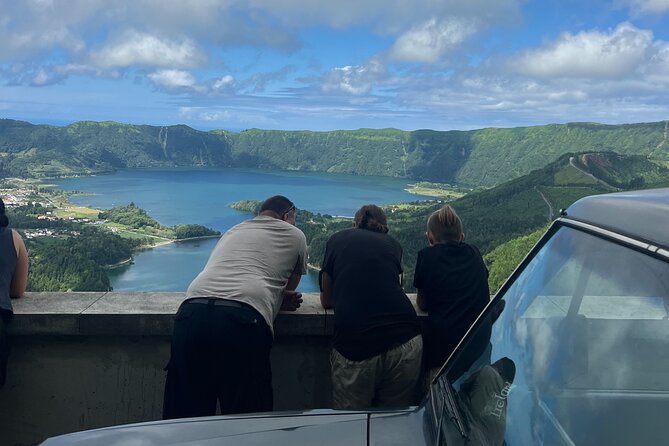 Full Day Sete Cidades with Whale Watching at Mosteiros - Why this private São Miguel day works well