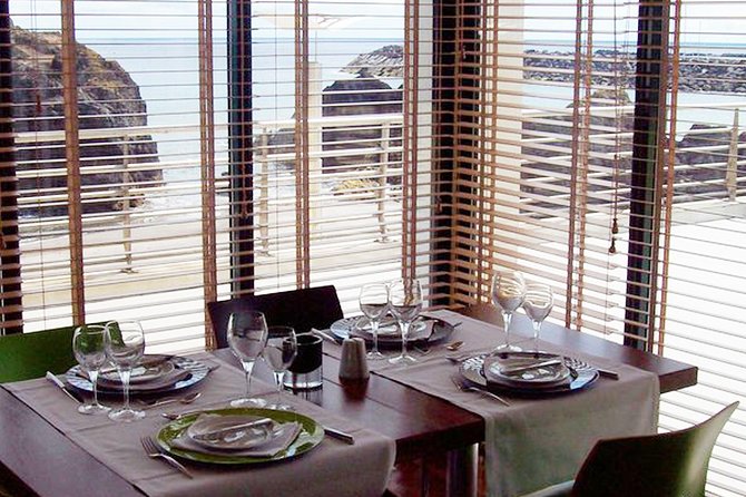 Full-Day Whales & The Princess Ring Islet (incl. Lunch) - A morning built around whales and dolphins