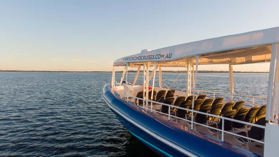 Gold Coast Whale Experience - The crew and commentary on the water