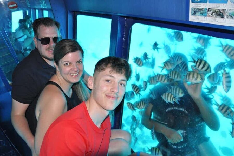 Hurghada: Orca Hyperion Semi-Submarine Tour with Snorkeling - Returning to the marina and relaxing on deck