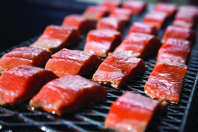 Juneau Whale Watching and Salmon Bake - What the boat is like from inside and out