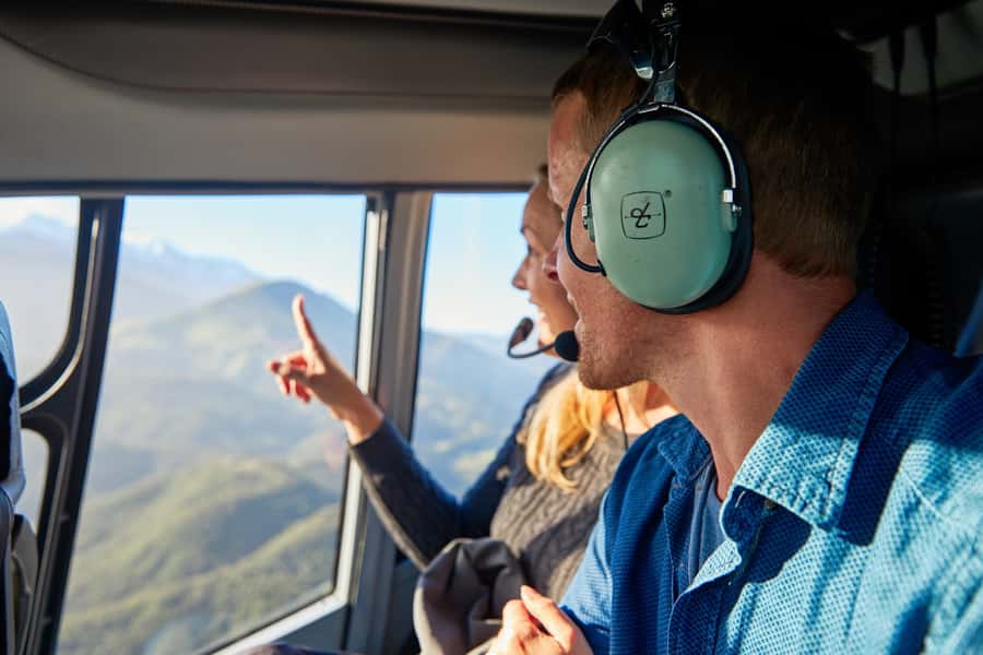 Kaikōura: 45-Minute Whale Watching Helicopter Tour - Why a helicopter is a smart way to see Kaikōura whales