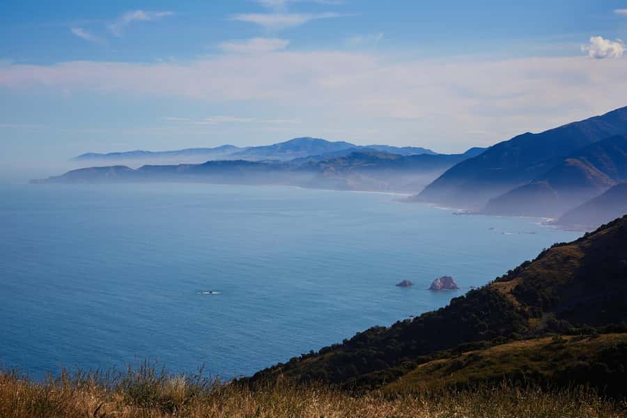 Kaikōura: 45-Minute Whale Watching Helicopter Tour - The exclusive mountain landing