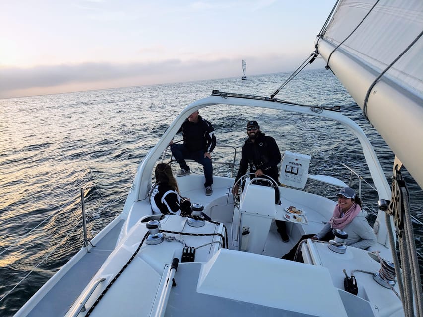 Monterey: Private Whale Watching/Sailing Tour for 6 - What three to four hours on Monterey Bay feels like