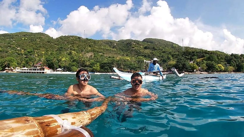 Oslob: Whale Shark Tour with Sumilon & Moalboal Snorkeling - What the private setup really gives you