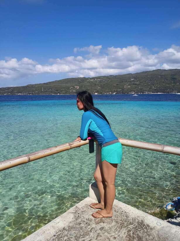 Oslob: Whale Sharks, Tumalog Falls & Sumilon Trio Adventure - Guide support and the difference it makes