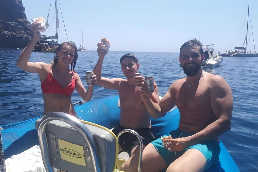 Puerto Colon: Dolphin and Whale Watching Speedboat Tour - FAQ