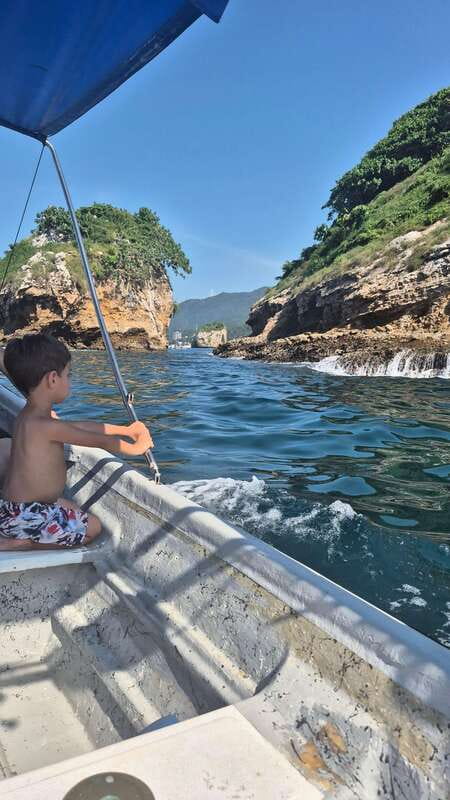 Puerto Vallarta: 3-Hour Whale Watching and Snorkeling - Beach stops, Las Ánimas, and the cost of extra time