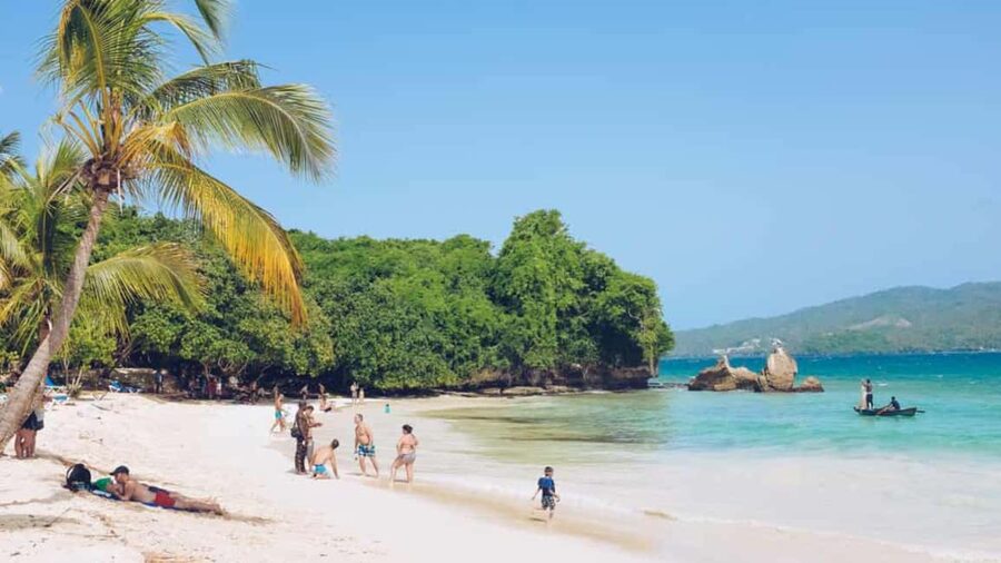 Punta Cana: Samana Full Day Trip Whale Cascada El Limon - Lunch, coffee, and the practical value of the package