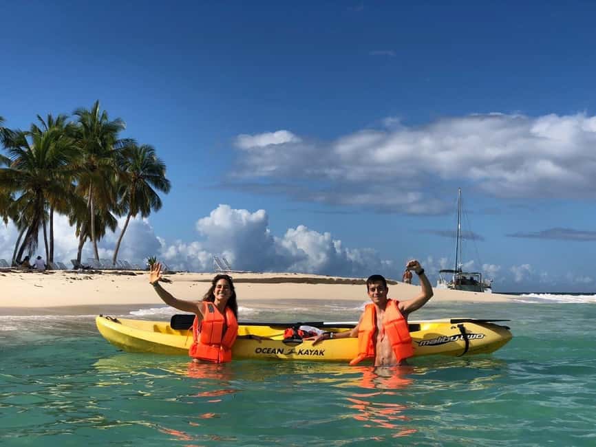 Samaná: Whale, Cayo Levantado, & Kayak in Samaná Bay Tour - Should you book it?