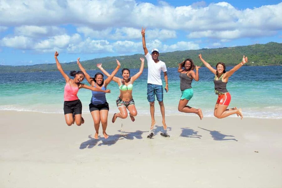 Samana: Whale Watching and Cayo Levantado Full Day Tour - The ride toward Cayo Levantado