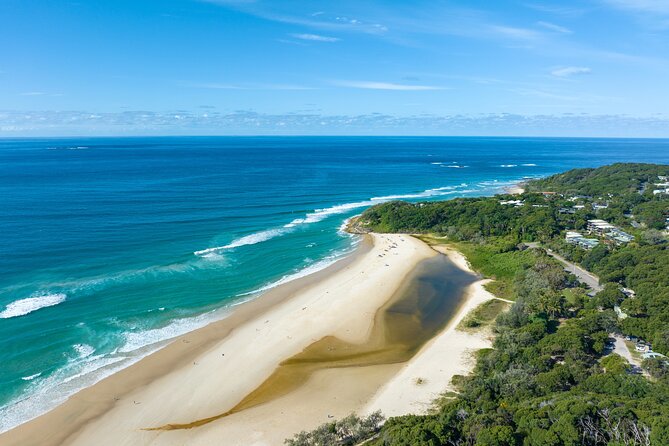 Stradbroke Island Eco Day Trip from Brisbane – Wildlife & Beaches - Guides and group size shape the experience