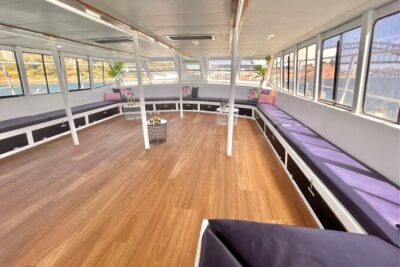 Sydney: Whale Watching Adventure Cruise
