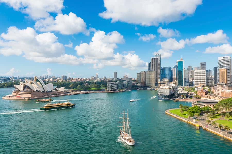 Sydney: Whale Watching Cruise and Taronga Zoo Package - Is $95 good value for a full day?