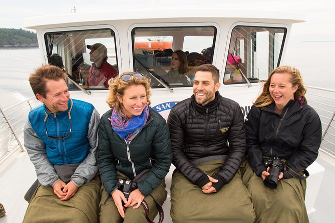 Whale Watching from Friday Harbor - Naturalists who add meaning to the sightings