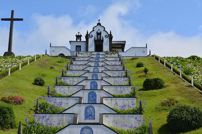 Whale Watching Tour + Vila Franca Islet: Full-day with lunch - Two Azorean highlights in one long day