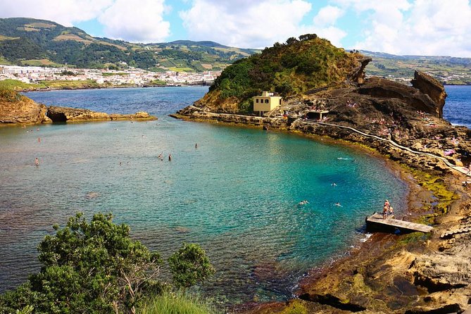 Whale Watching Tour + Vila Franca Islet: Full-day with lunch - Meeting at Marina Pêro de Teive