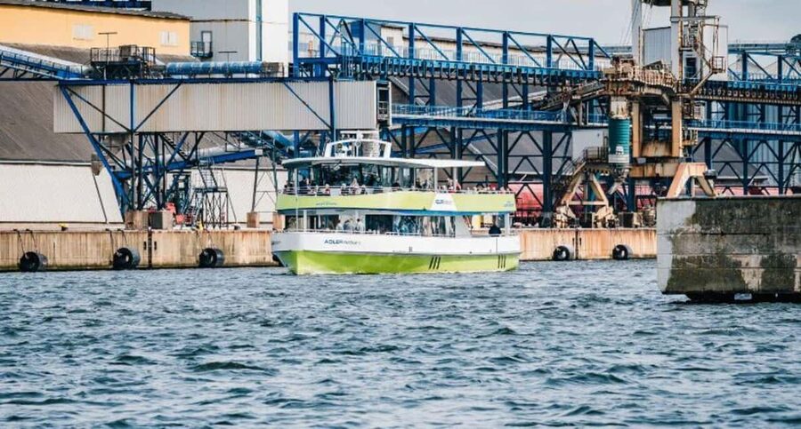 Wismar: Electric Boat Tour past Whale Island with Poel Stop - The 30-minute stop in Kirchdorf on Poel